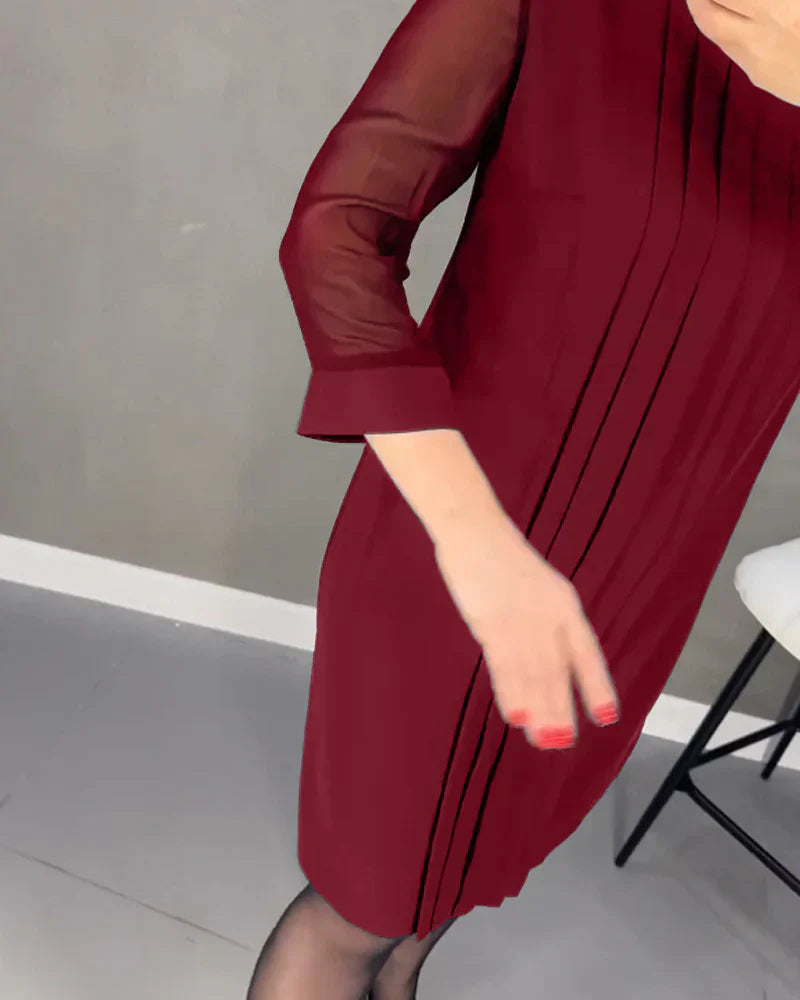 Séraphine – Élégante Robe Plissée Polyvalente