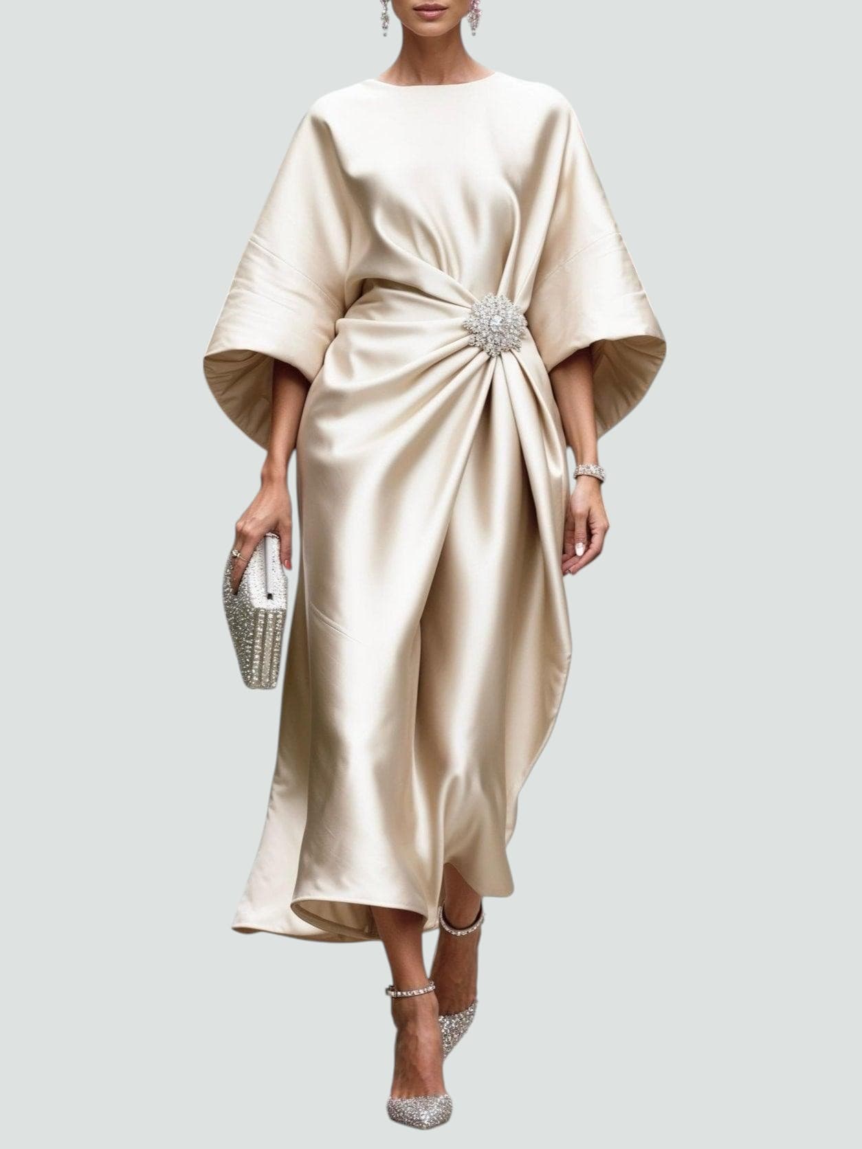 Albertine – Élégante robe longue en satin