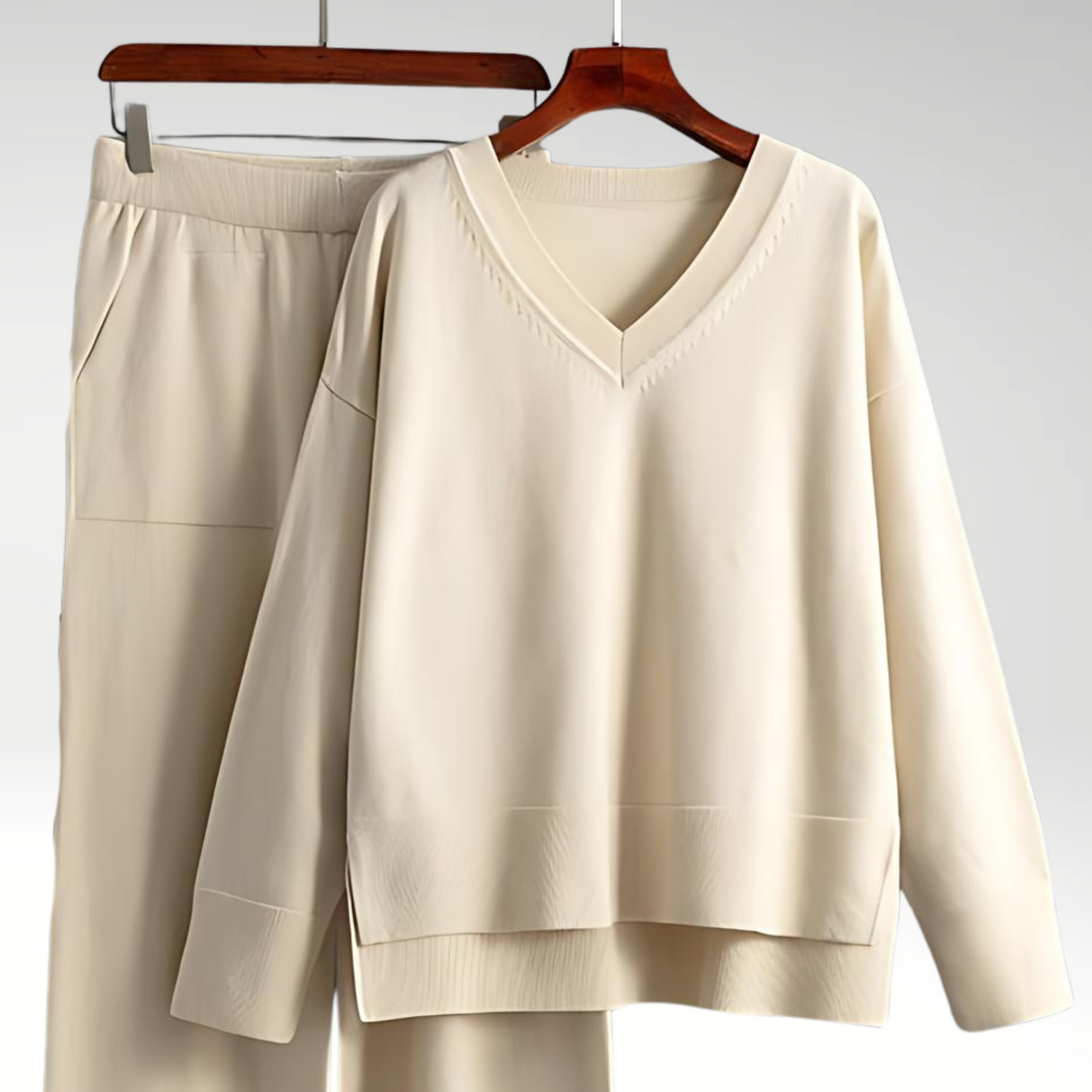 Vitoria™ | Ensemble Luxe à Deux Pièces avec Col en V
