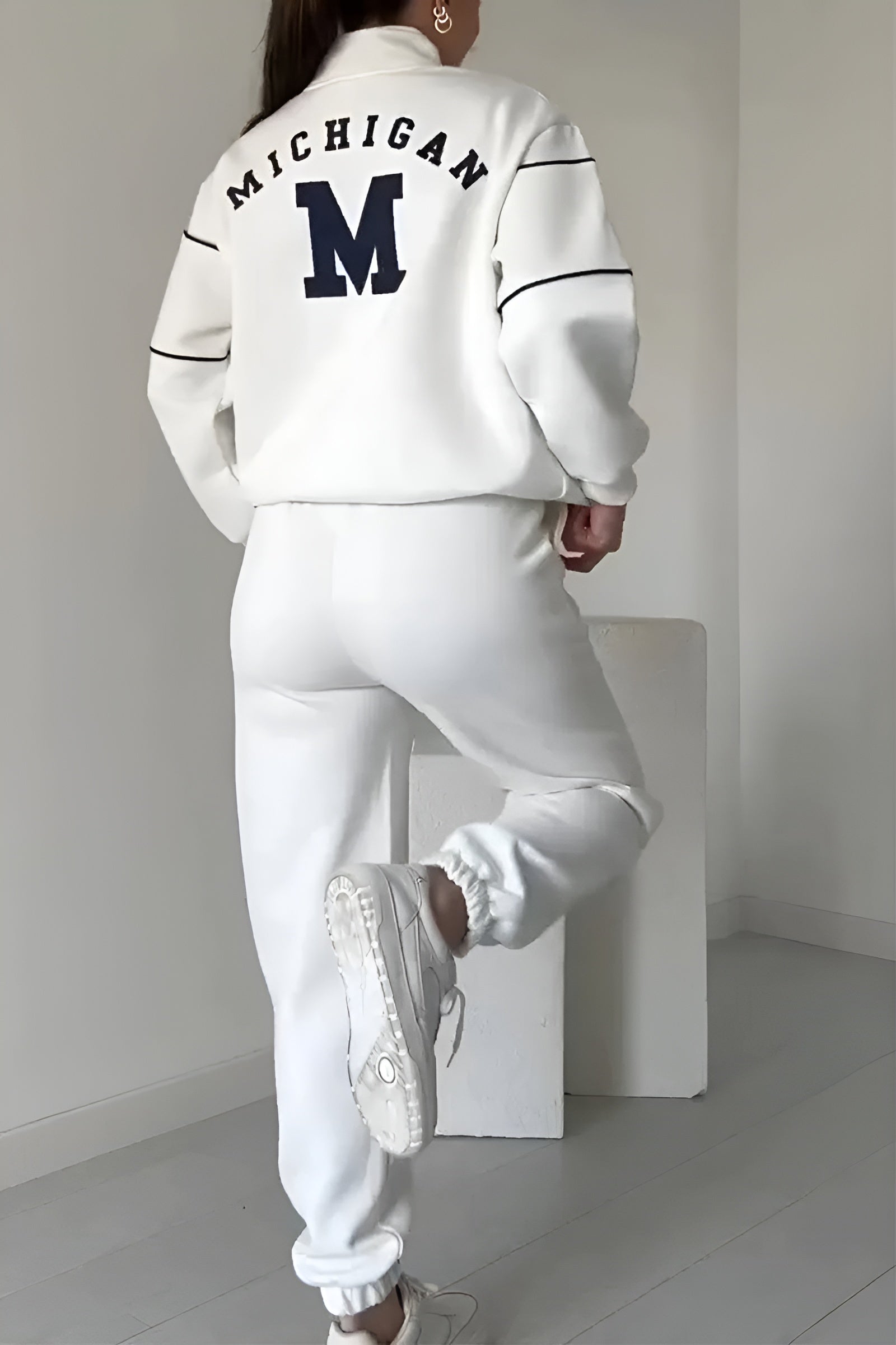 Anthea - Ensemble Chic Décontracté avec Détail 'M'