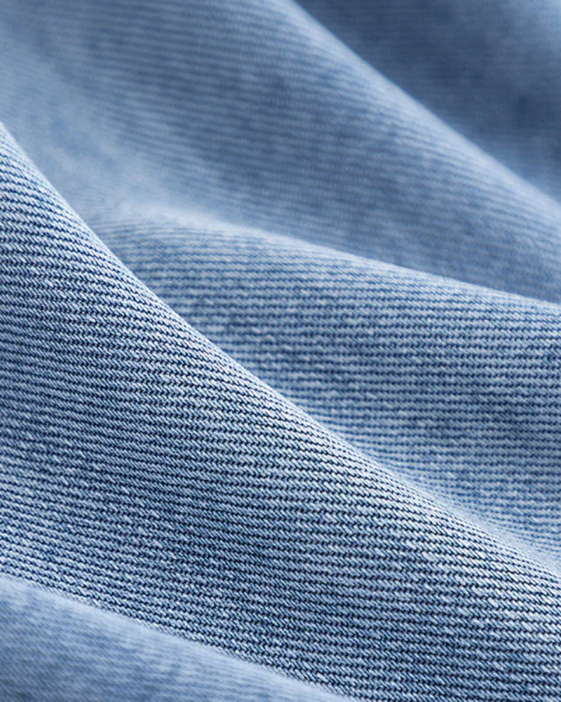 Léocadie – Élégant manteau en denim et daim