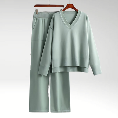 Vitoria™ | Elegant V-Neck Two-Piece Ensemble