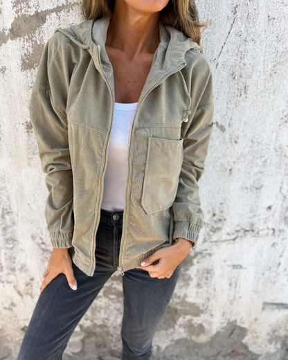 Colombine – Veste en velours côtelé à capuche