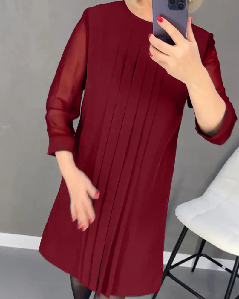Séraphine – Élégante Robe Plissée Polyvalente