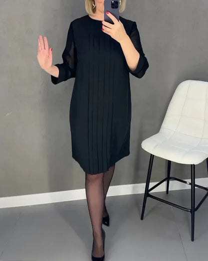 Séraphine – Élégante Robe Plissée Polyvalente
