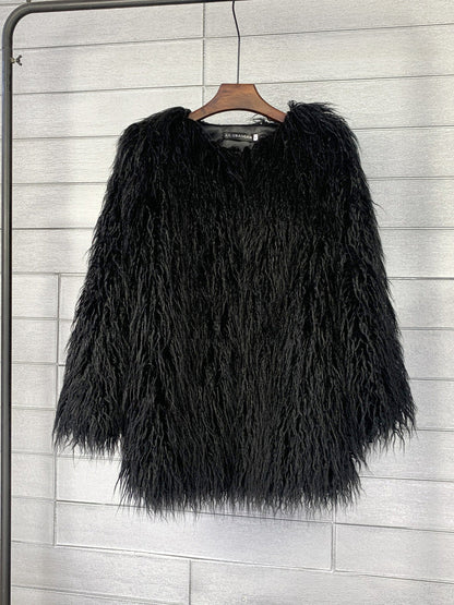 Désiré - Luxurious Fur Coat