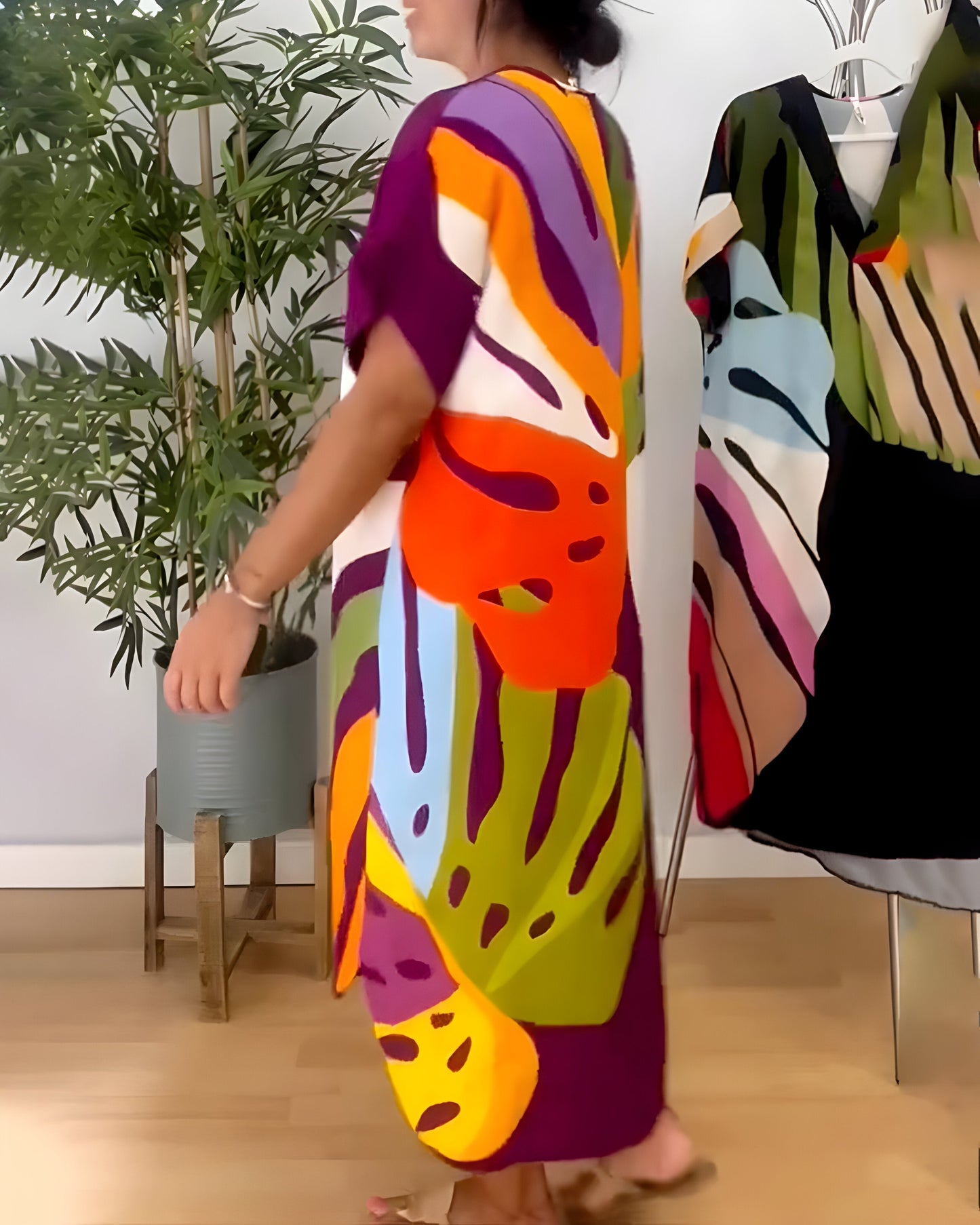 Floréanne – Robe décontractée à motif feuillage coloré