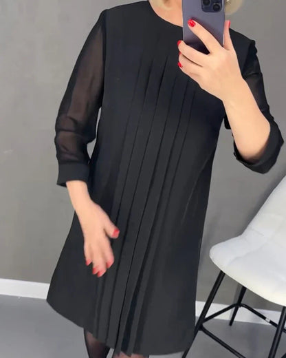Séraphine – Élégante Robe Plissée Polyvalente