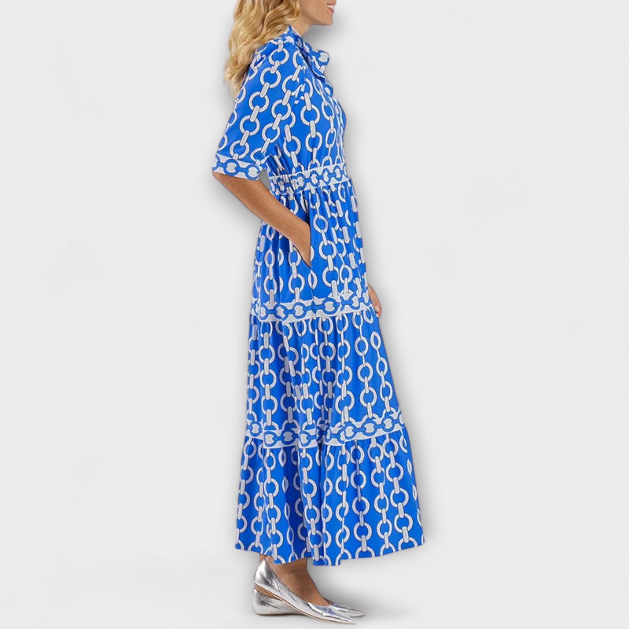 Brisande – Robe fluide mi-longue avec col chemise