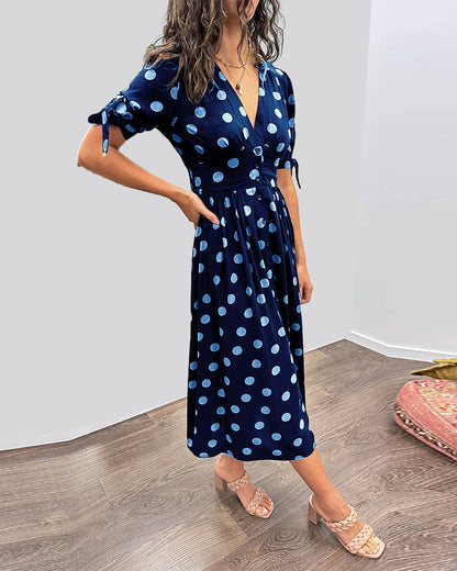 Clemencia – Élégante robe à pois