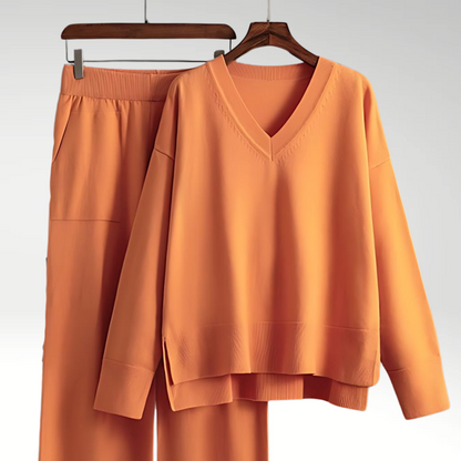 Vitoria™ | Ensemble Luxe à Deux Pièces avec Col en V