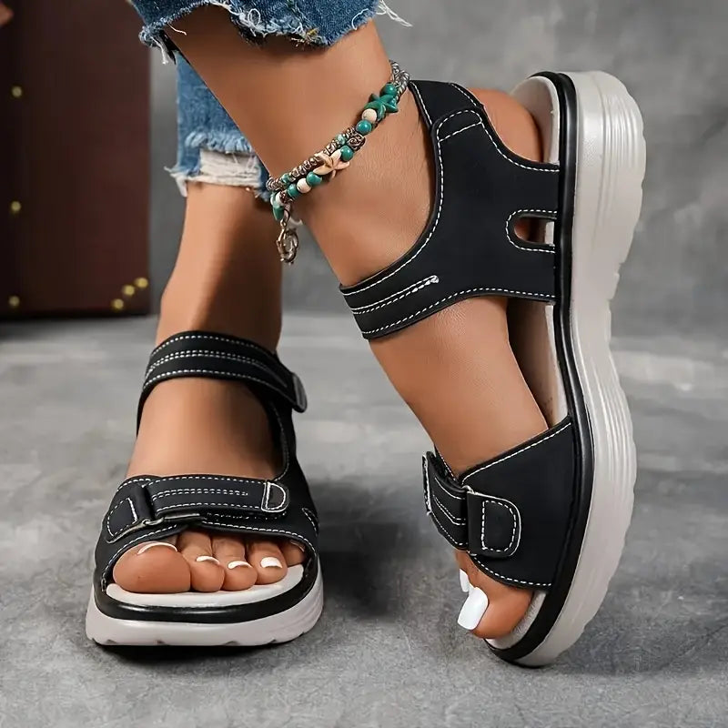 Célianne – Confortables Sandales Orthopédiques à Talon Compensé