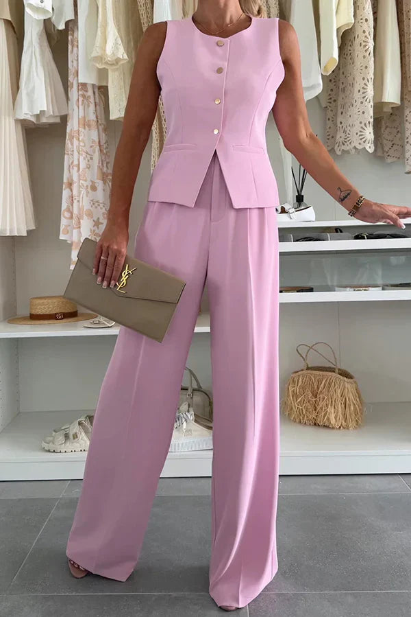Éleonore – Ensemble chic avec boutons et pantalon léger