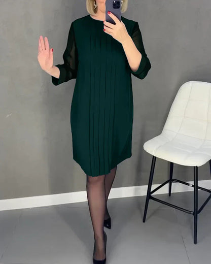 Séraphine – Élégante Robe Plissée Polyvalente