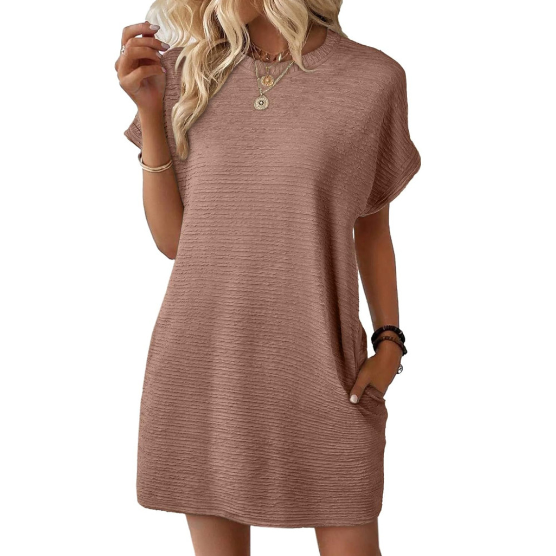 Amandine – Robe d'été épurée à col rond