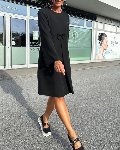Gisèle - Robe Chic à Manches Cloches avec Nœud