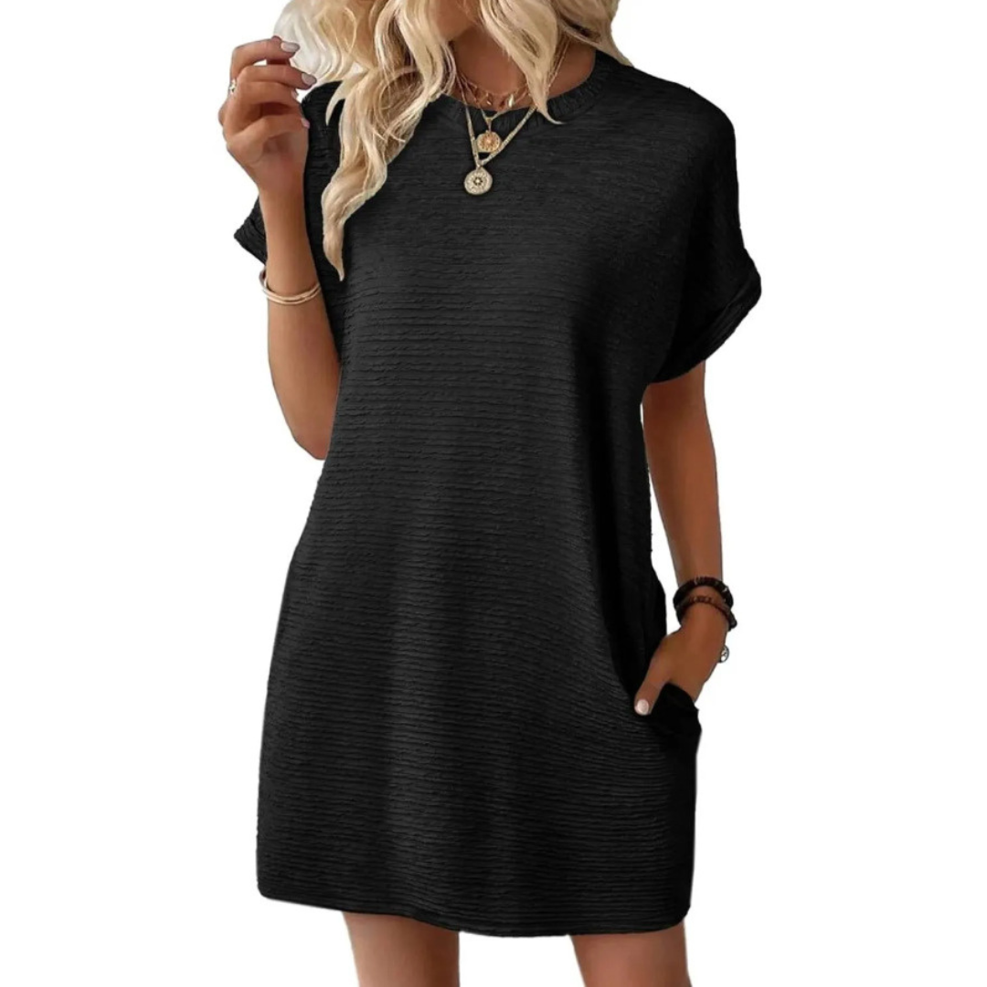 Amandine – Robe d'été épurée à col rond
