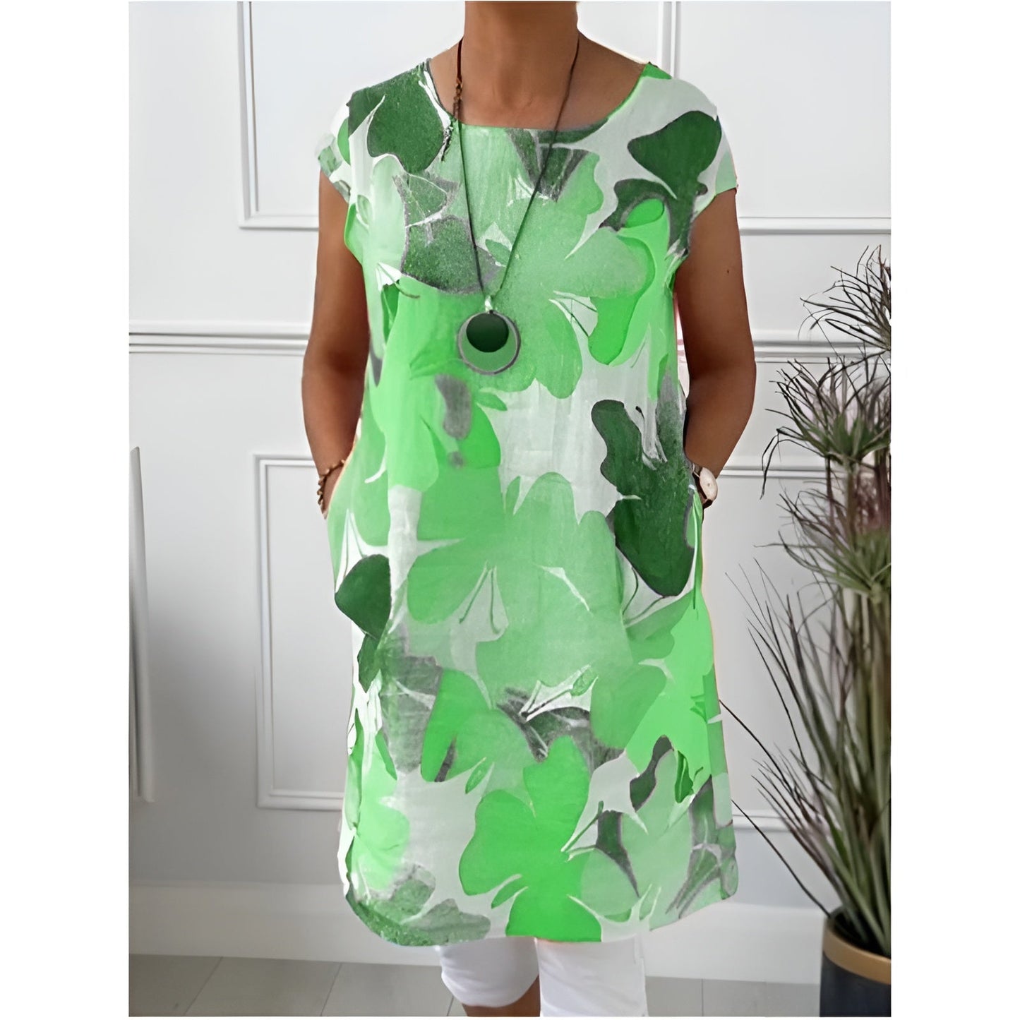 Naëlya – Élégante robe chemise avec motif aquarelle