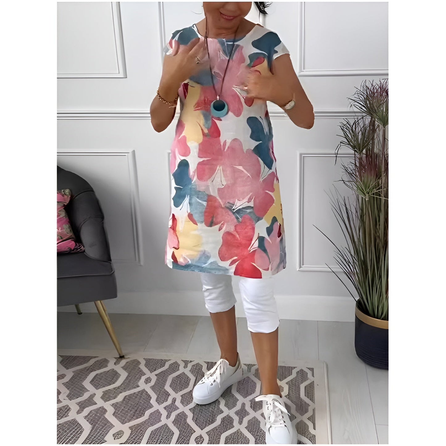 Naëlya – Élégante robe chemise avec motif aquarelle