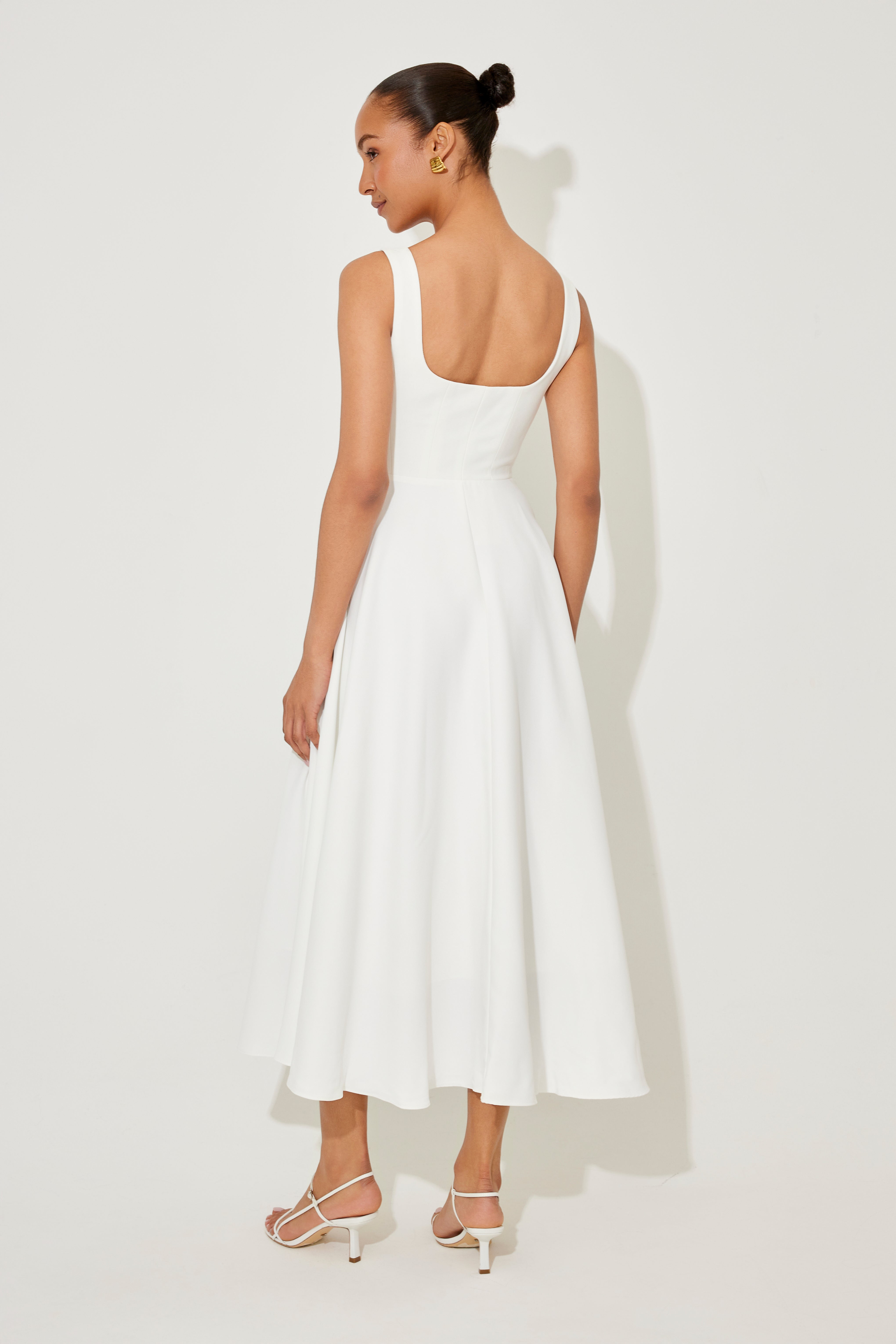 Amélie – Élégante robe midi fluide