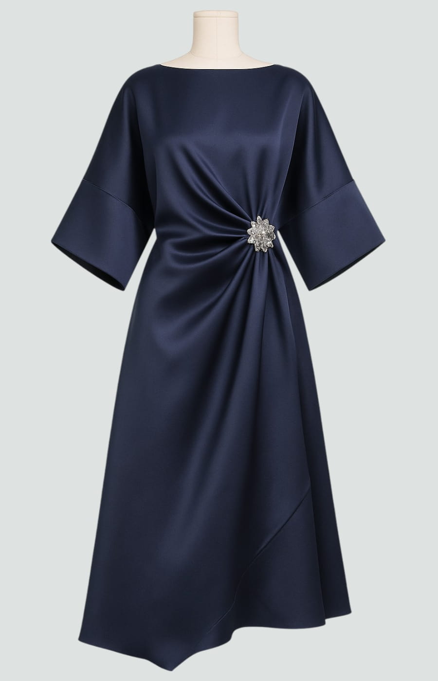 Albertine – Élégante robe longue en satin