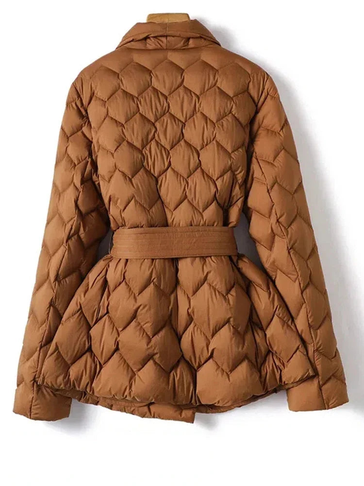 Aimée - Élégante parka d'hiver ceinturée