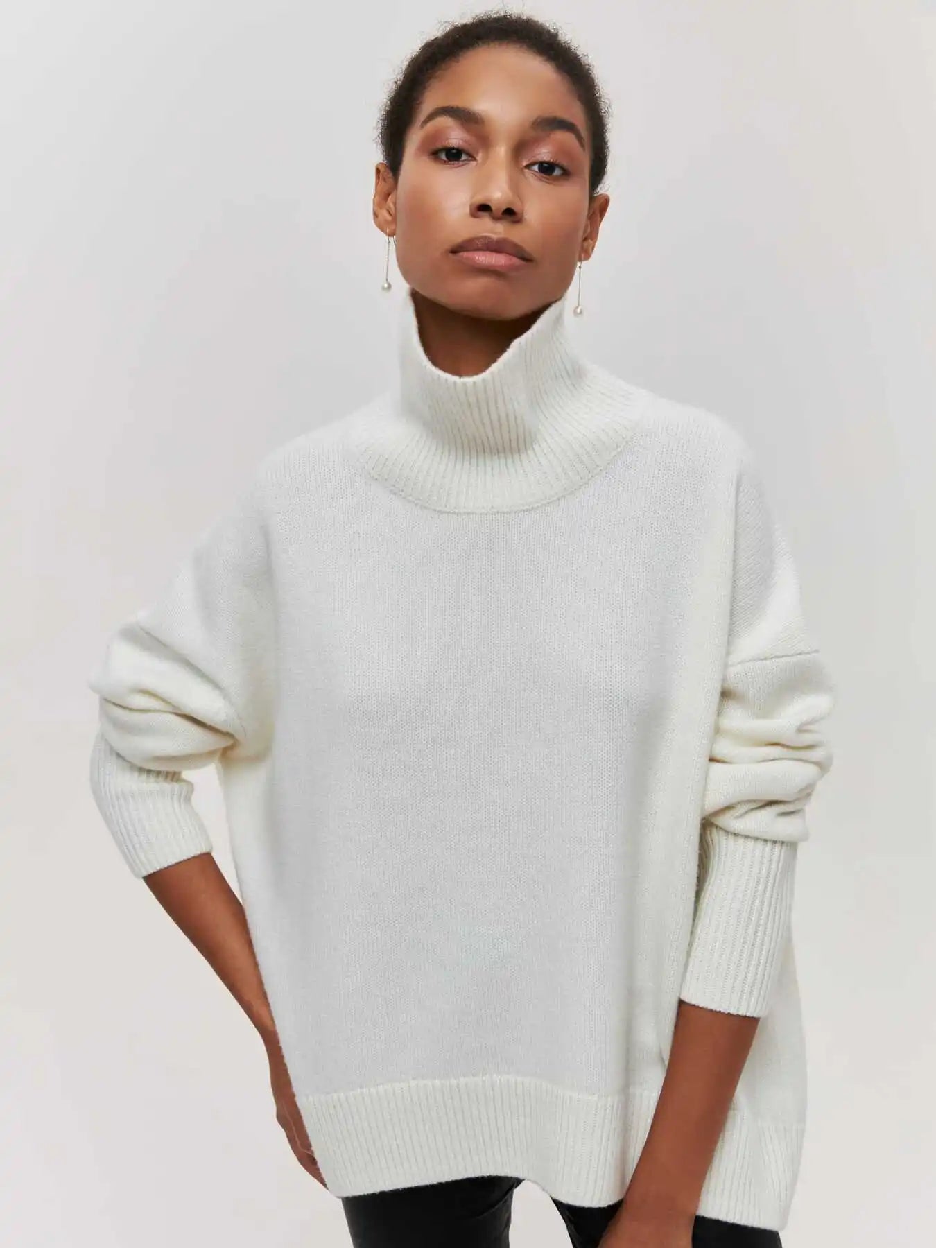 Lara - Pull Oversize à Col Roulé Élégant