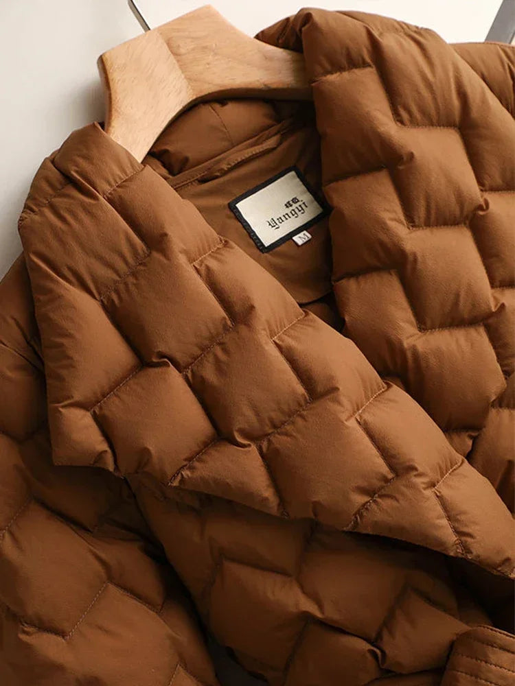 Aimée - Élégante parka d'hiver ceinturée