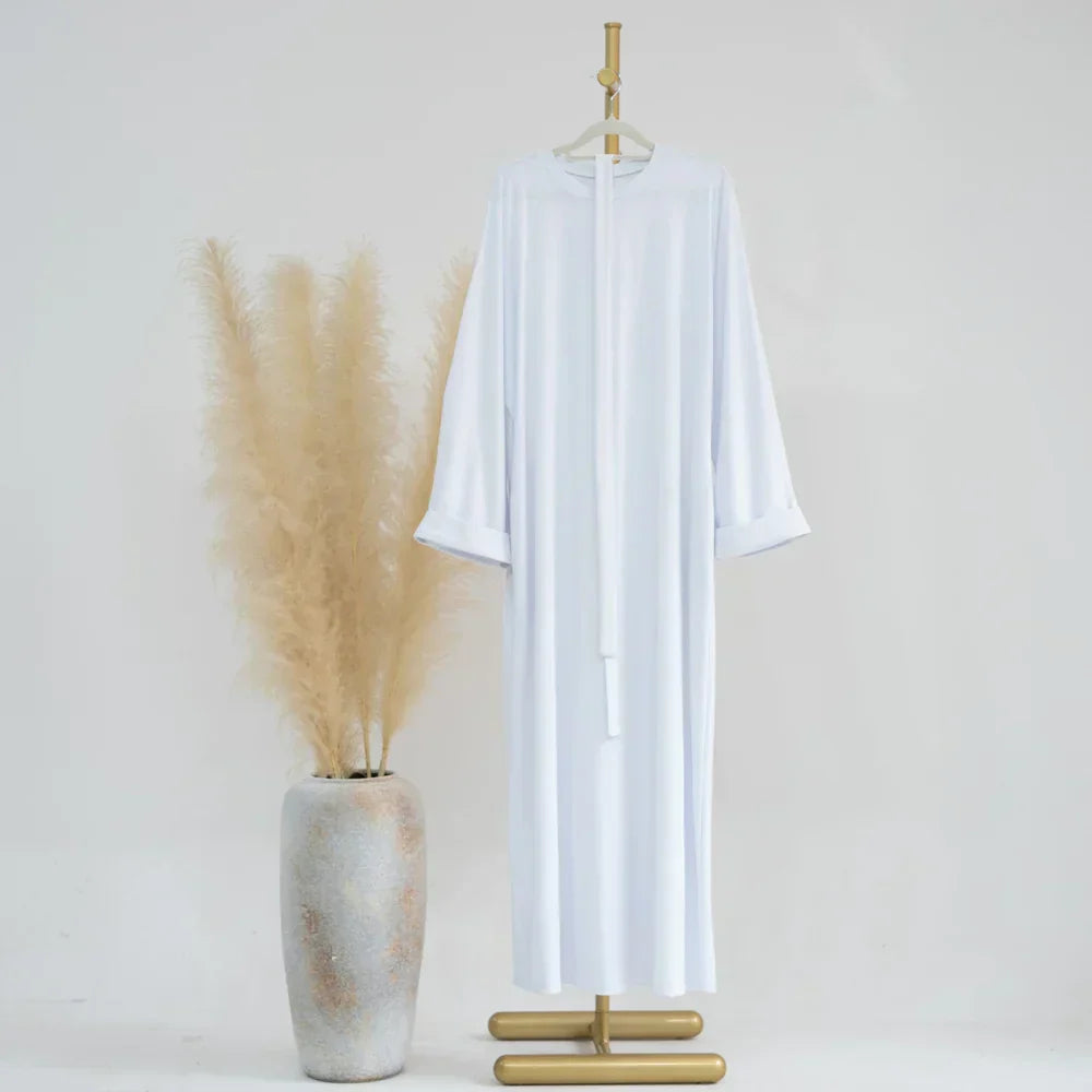 Ariane - Élégante Abaya Tricotée avec Ceinture et Poches Latérales