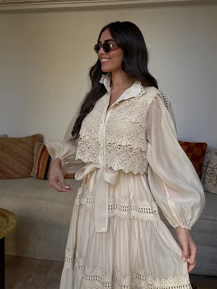 Isalys – Élégante robe longue brodée pour femme