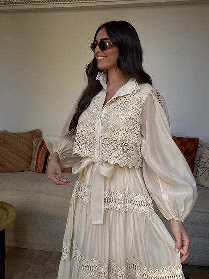 Isalys – Élégante robe longue brodée pour femme