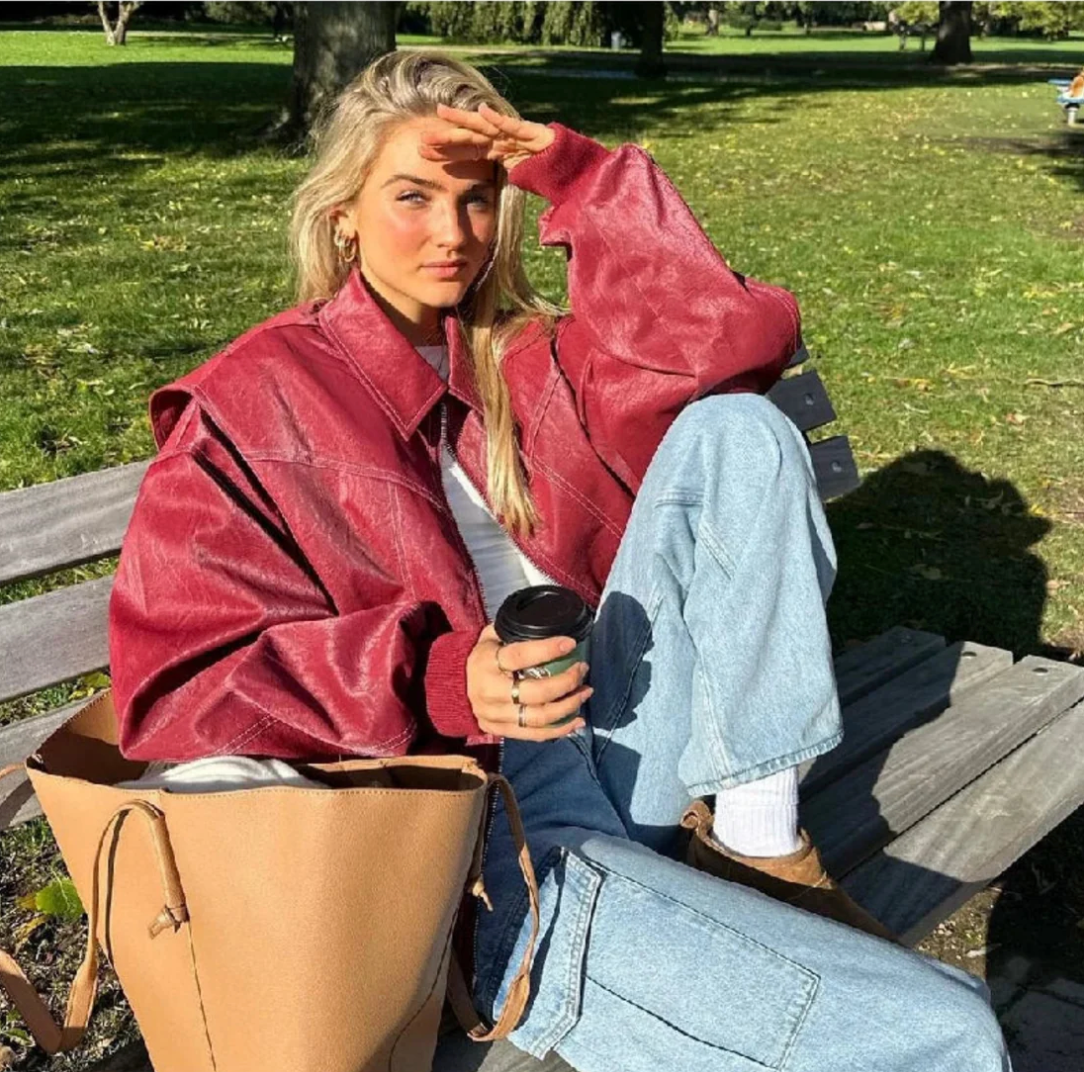 Brigitte - Tendance Veste en Cuir Rouge
