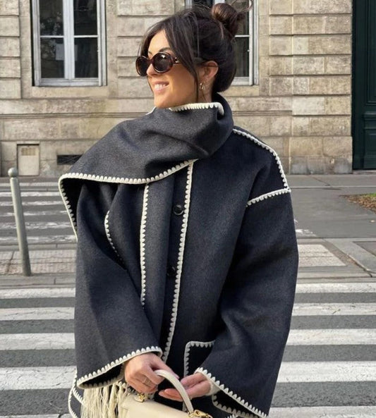 Eugénie - Élégante Veste Châle avec Franges Chic