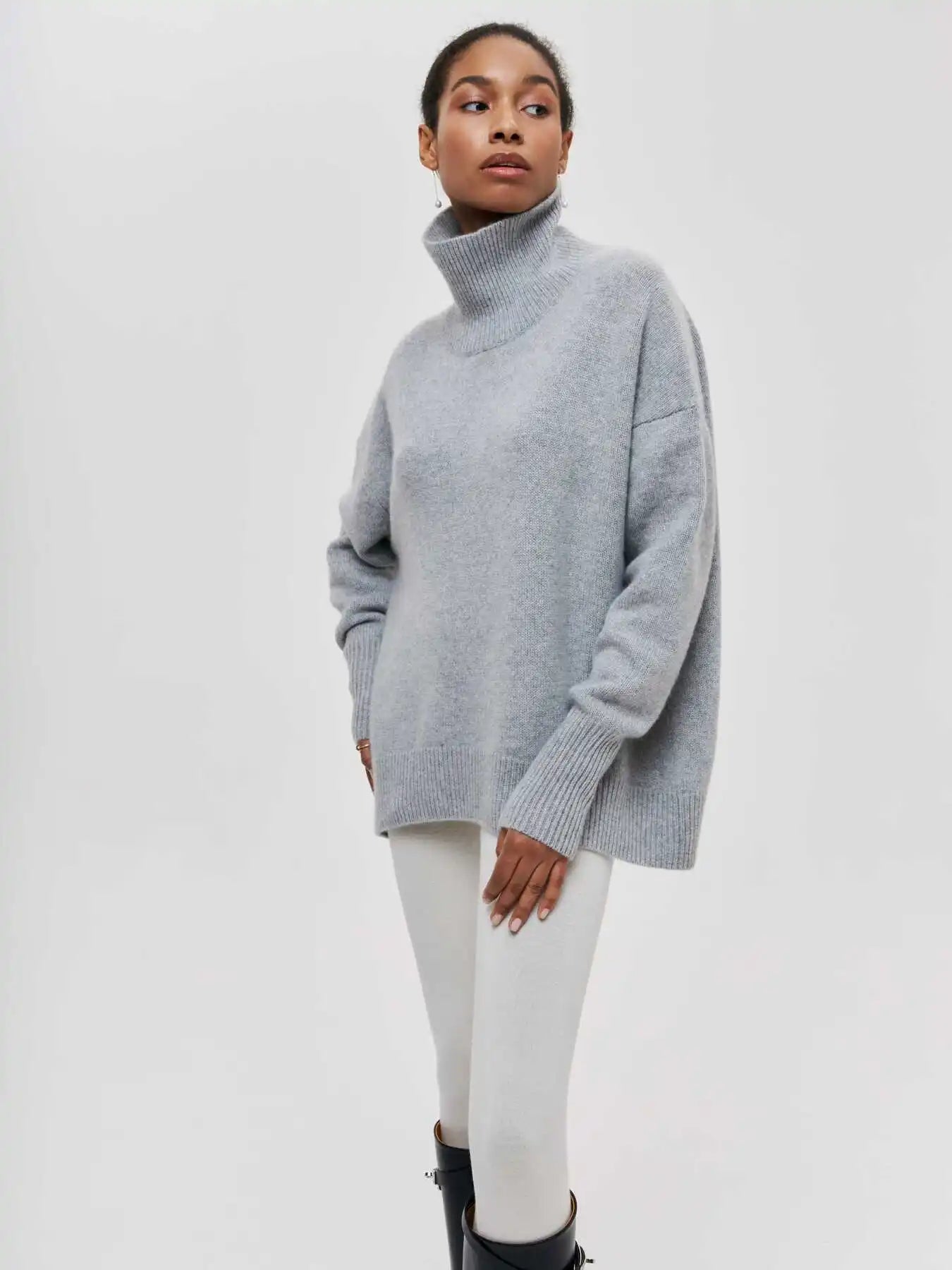 Lara - Pull Oversize à Col Roulé Élégant