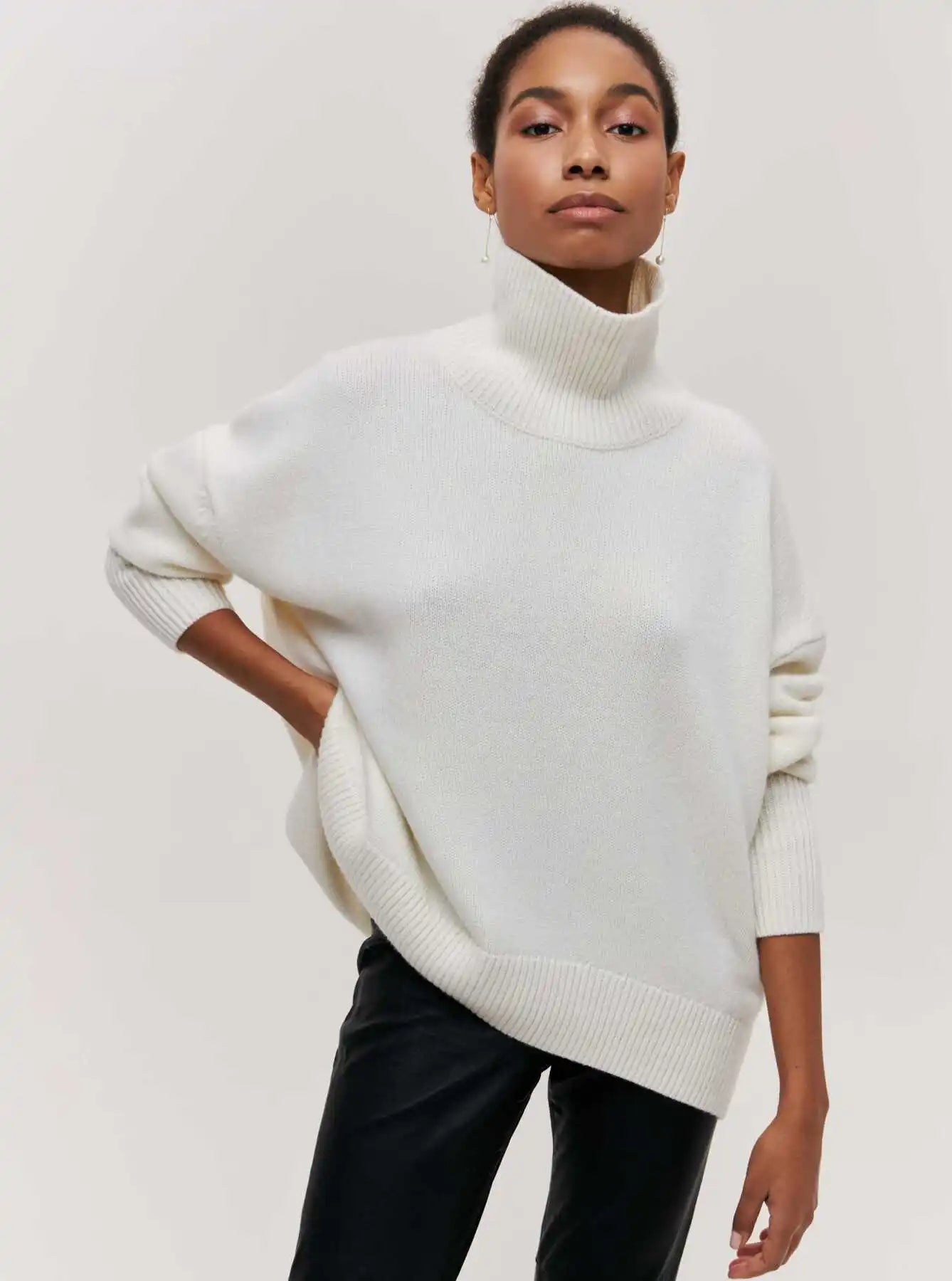 Lara - Pull Oversize à Col Roulé Élégant