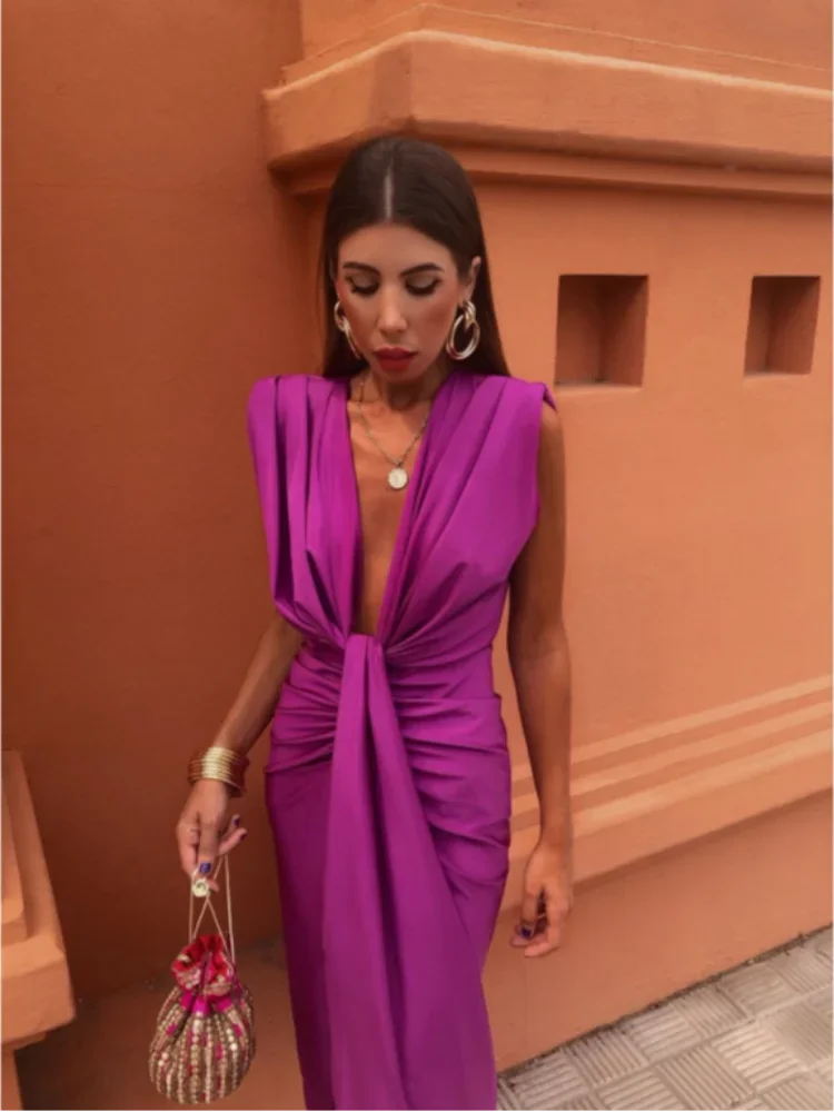 Mahaut – Élégante robe de soirée avec décolleté