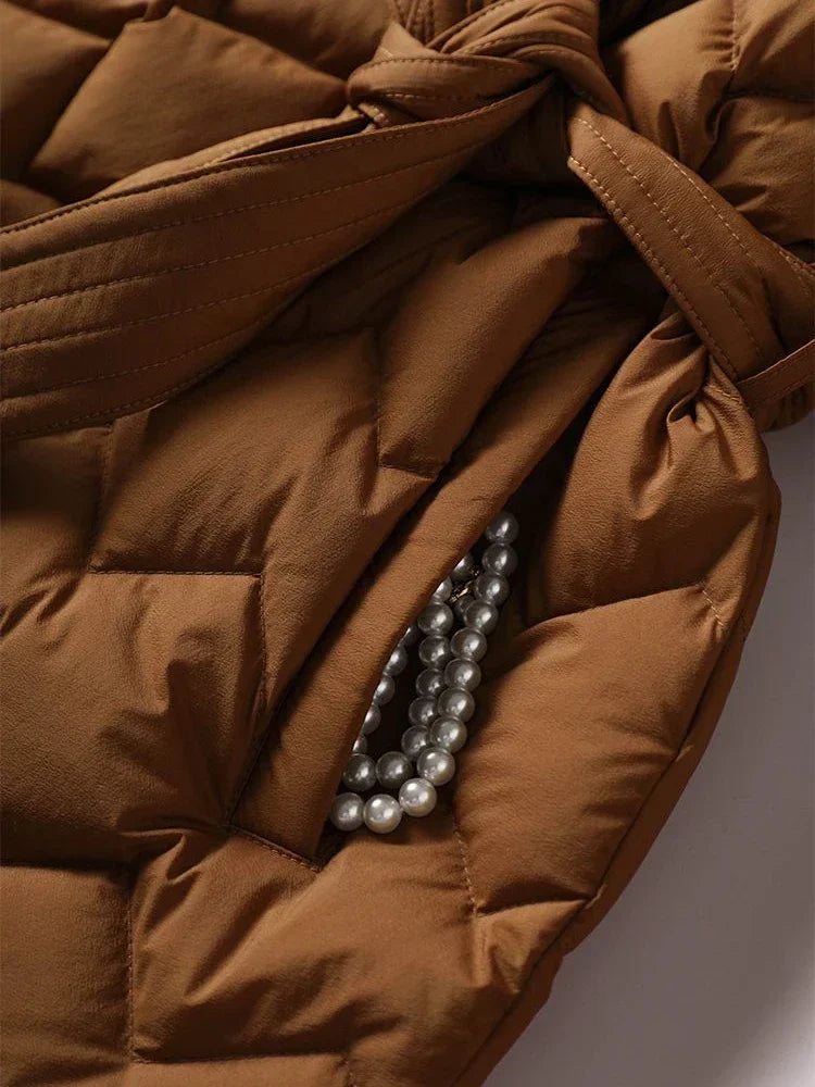 Aimée - Élégante parka d'hiver ceinturée