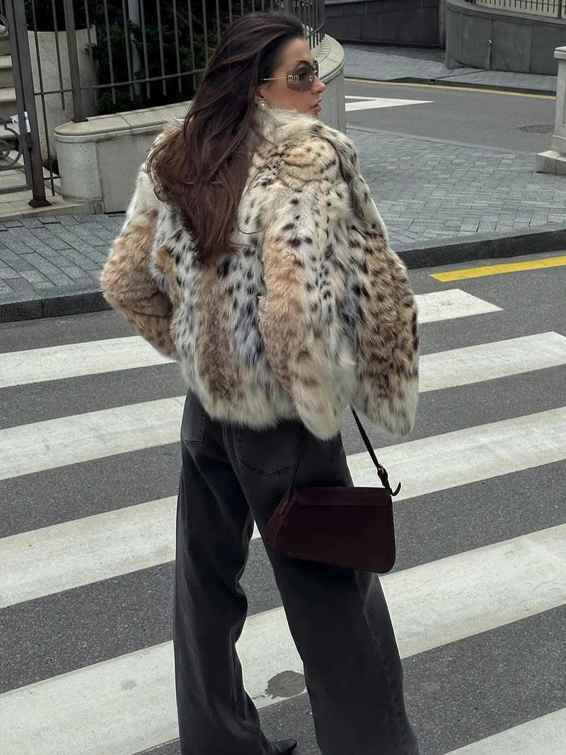 Fanny - Veste en fausse fourrure à motif léopard