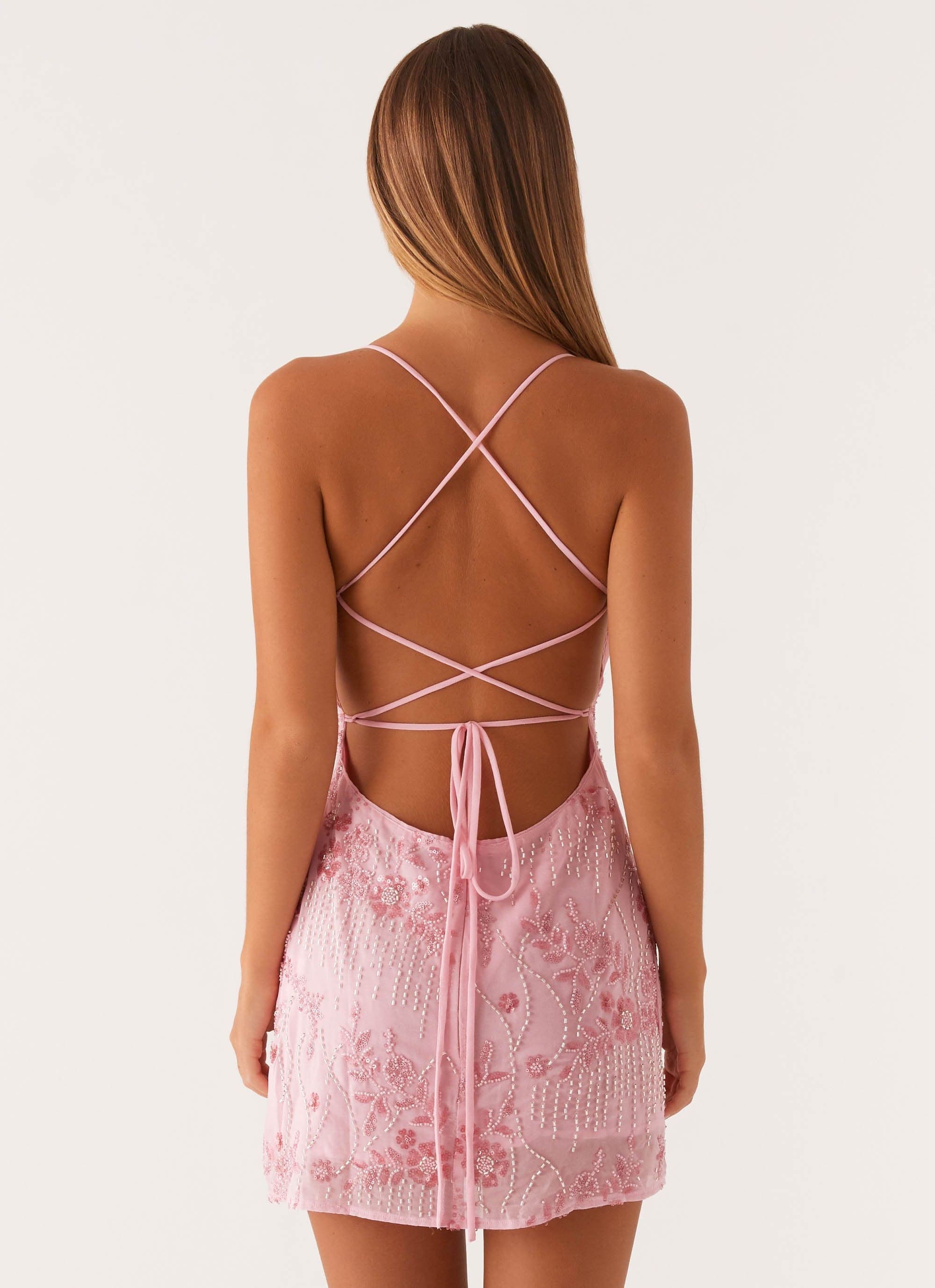 Adélaïde – Mini robe à sequins étincelants