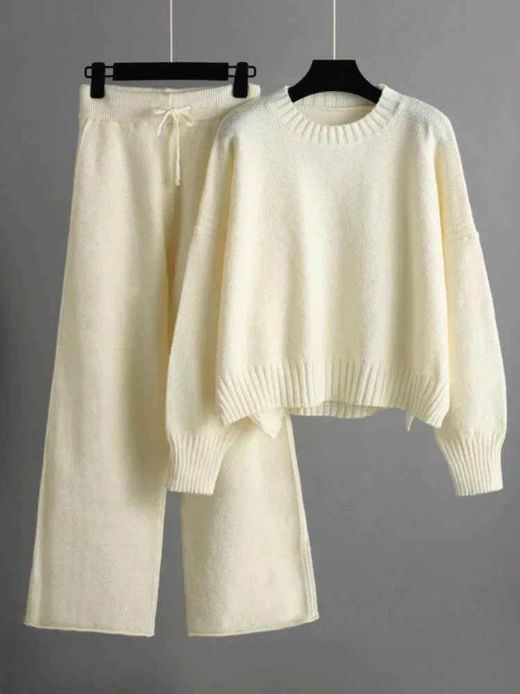 Vitoria™ | Chic Knit Set