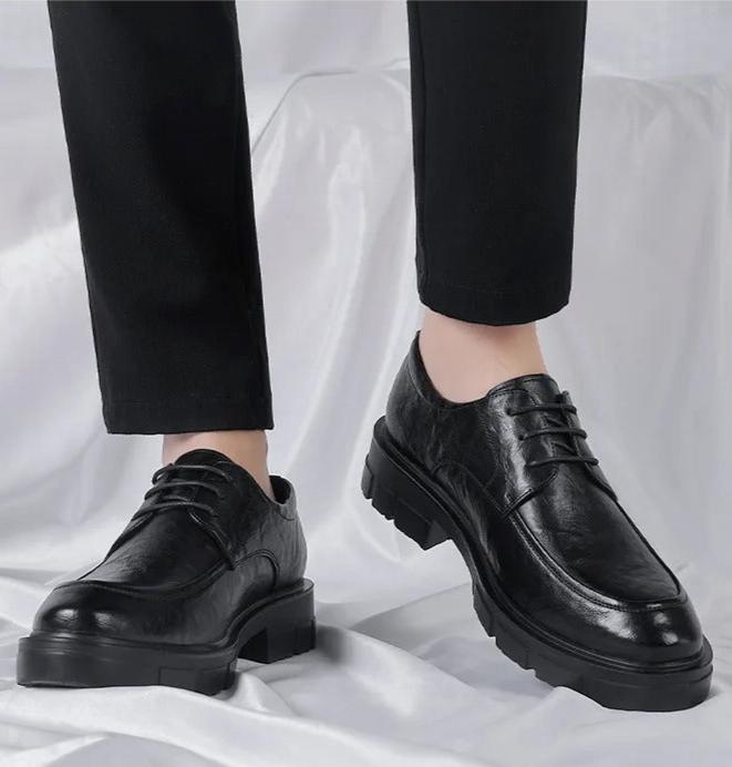 Boniface - Available in +8CM and +10CM Sizes