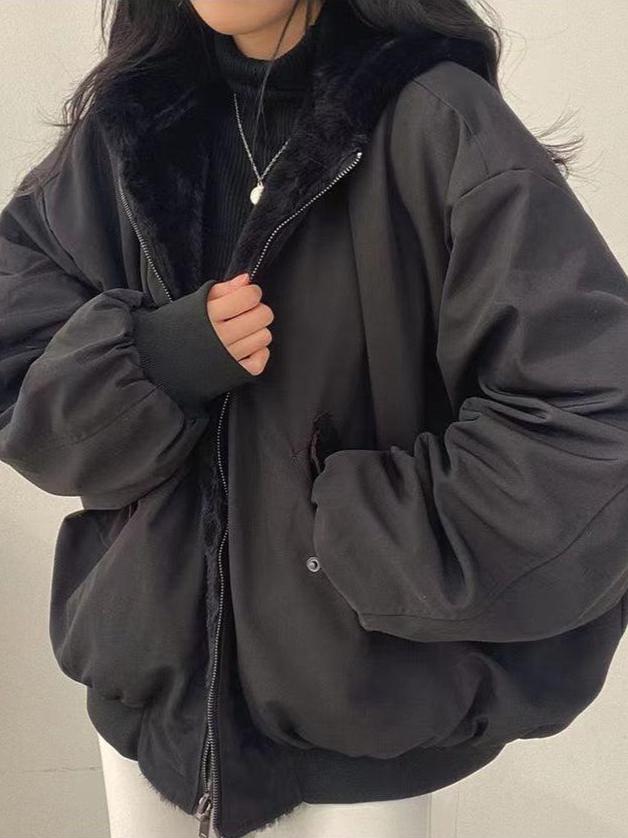 Amarante – Manteau fonctionnel au design élégant