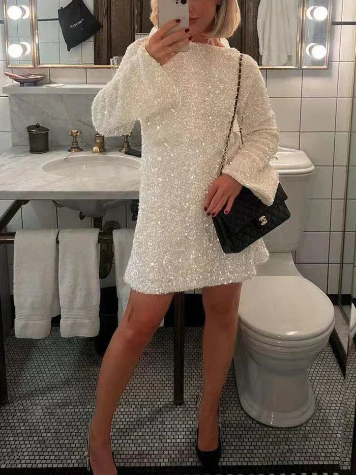Dorothée - Robe Éclatante pour un Moment Magique