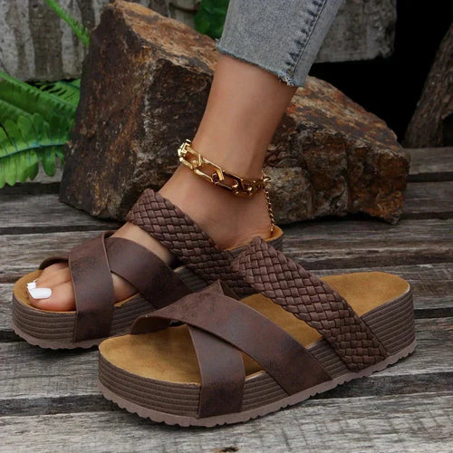 Lysianne – Sandales élégantes et confortables au design ergonomique