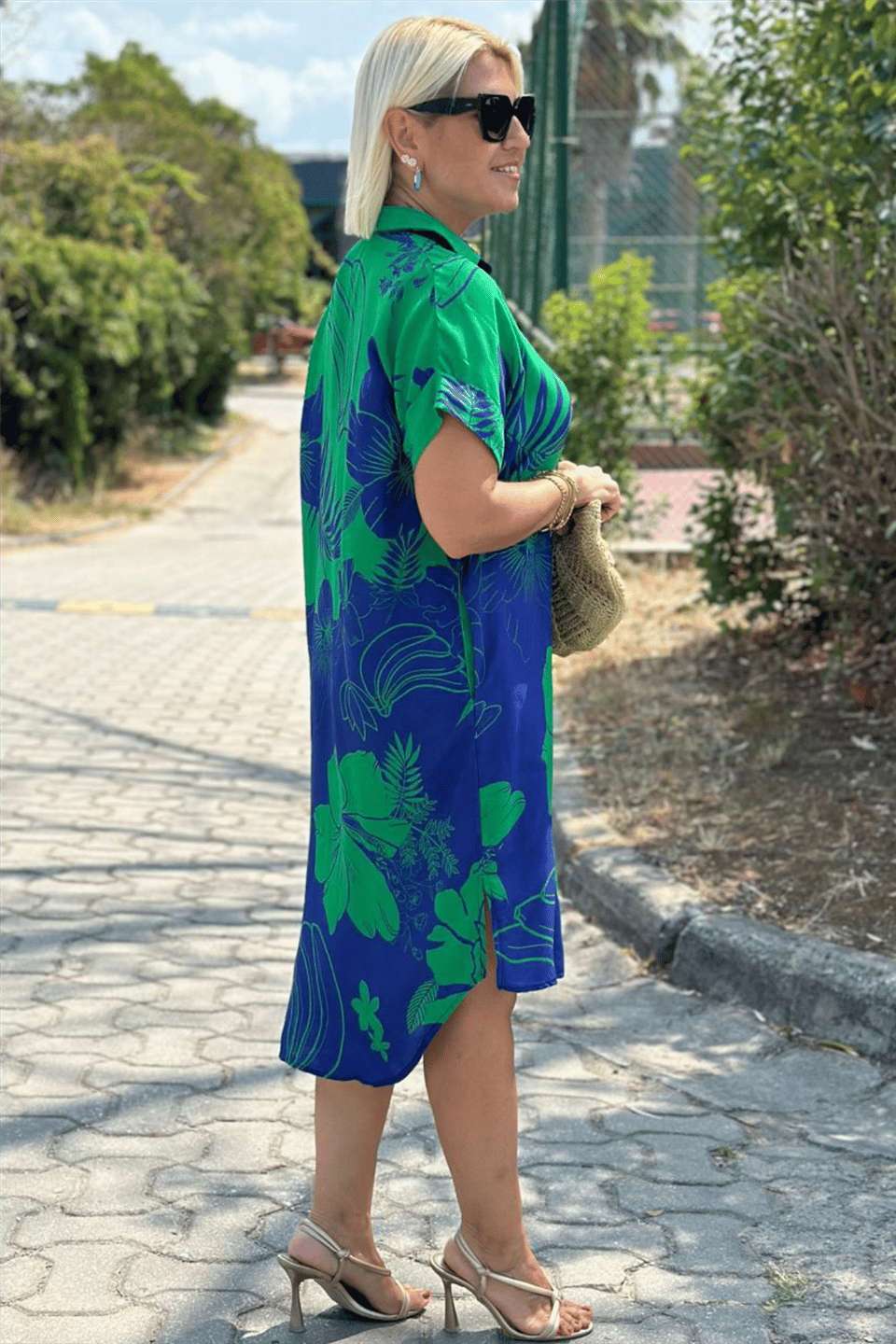 Régine – Légère Robe à Fleurs